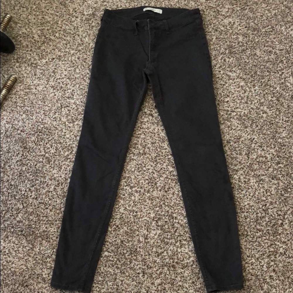 ⭐️ Abercrombie High Rise Jeans ⭐️